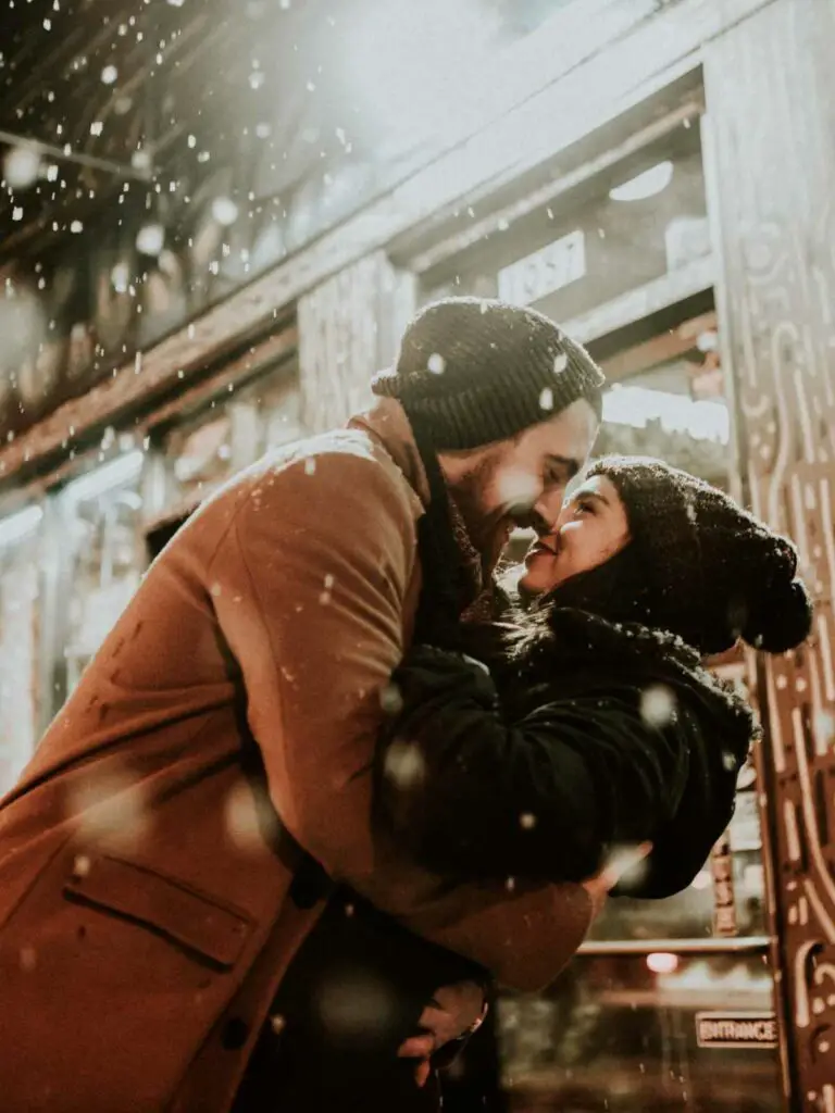 8 Twin Flame Spiritual Awakening Signs