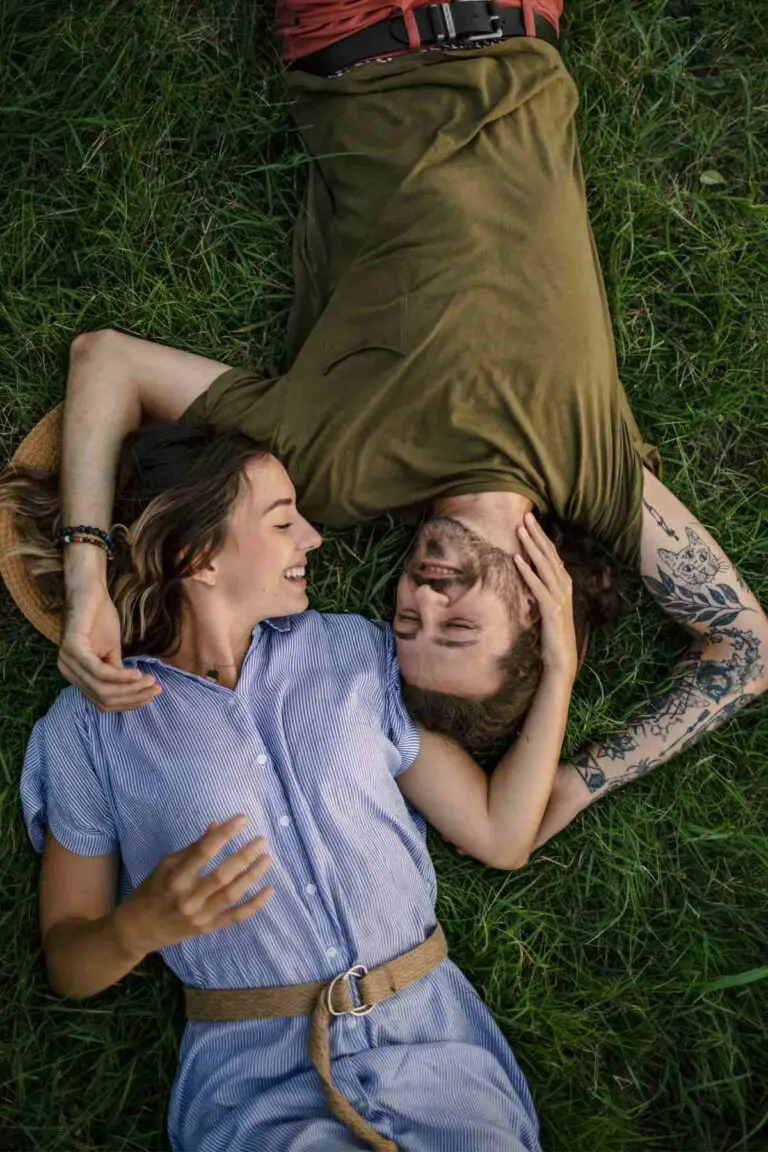 11 Signs That You Have Met Your Twin Flame (And Don’t Ignore Them!)